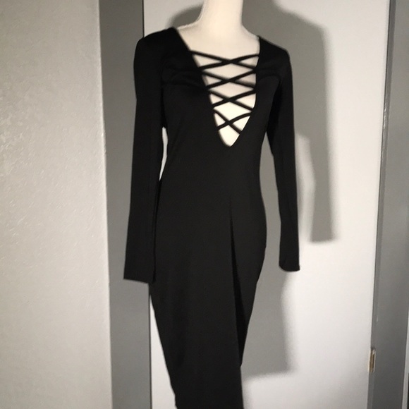 Body con dress BOGO FREE - Picture 2 of 3